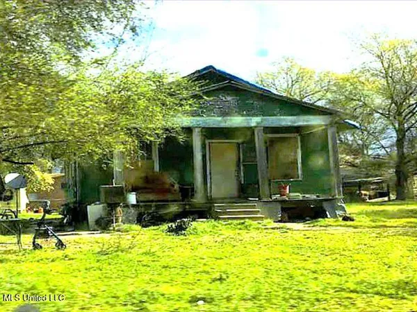 $14,900 | 508 Deaton Street, Greenville, MS 38701