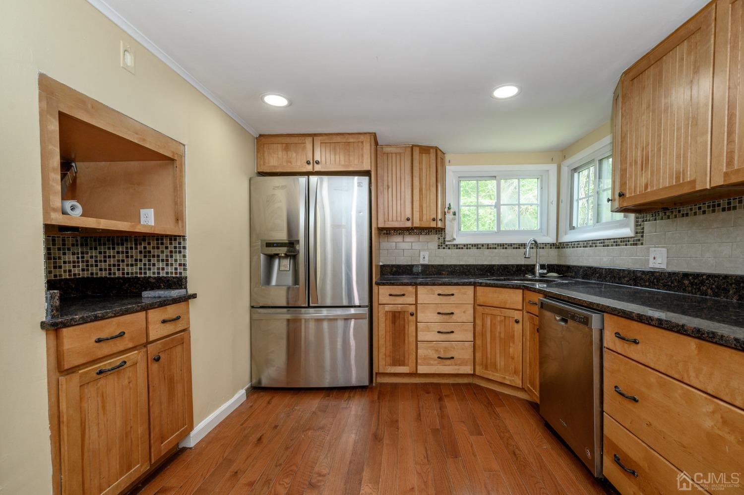 426 Spring Street Belvidere, NJ 07823 - Photo 12 of 33 Gallery Image 12