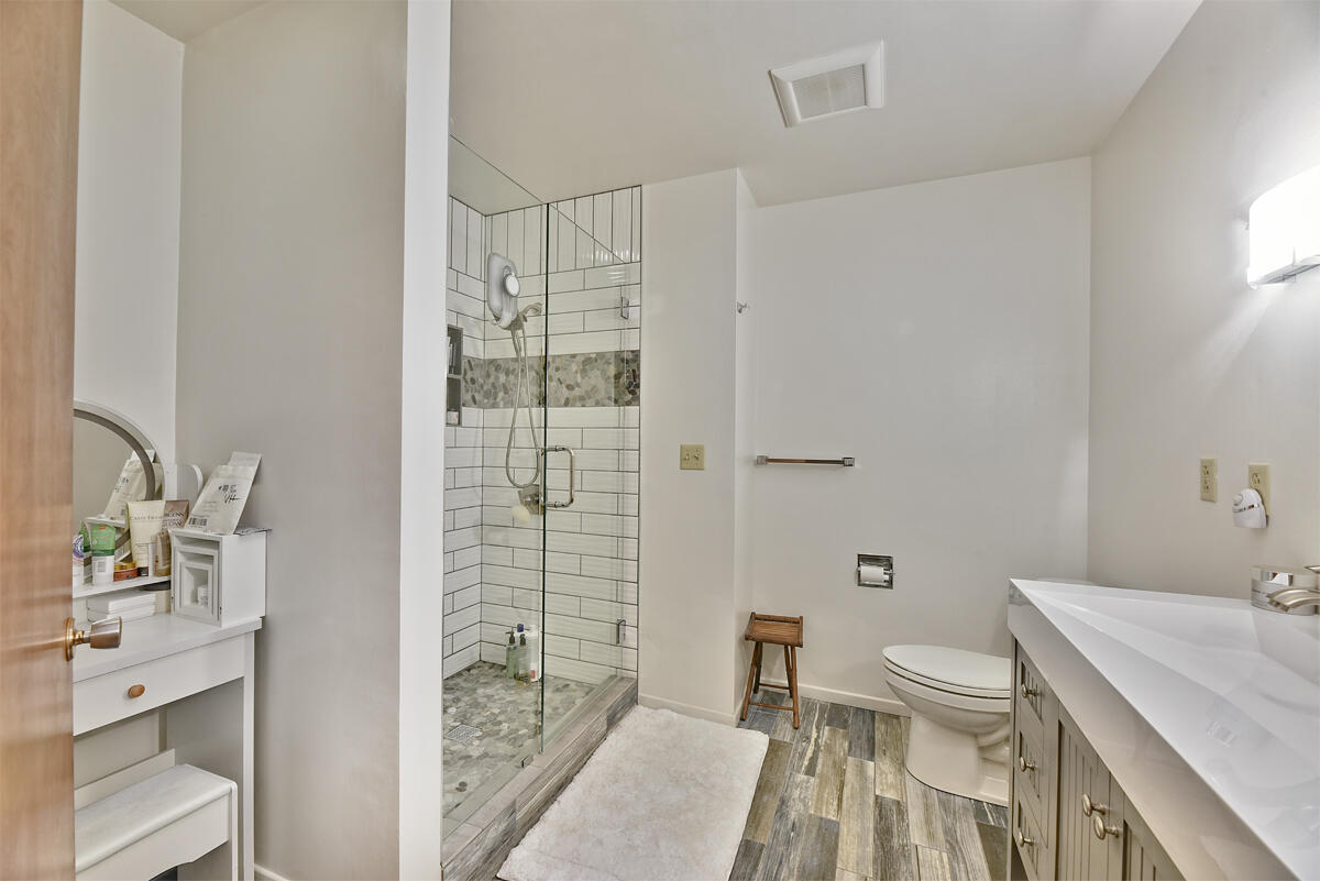 460 Wilson Road Ashland, OR 97520 - Photo 29 of 40 29