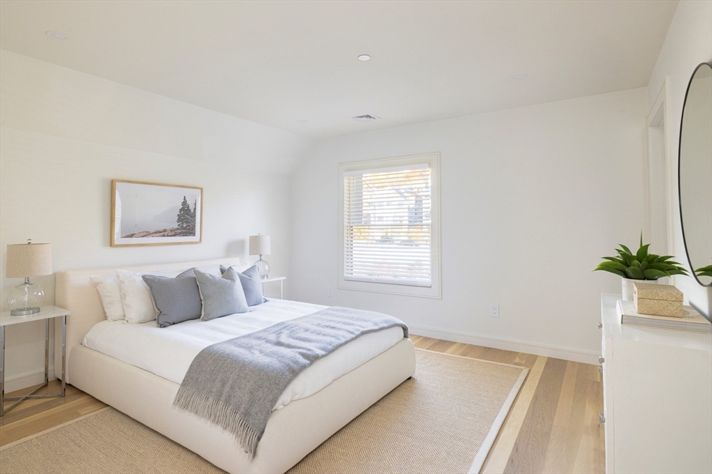 757 Washington Street, Unit 2 PH Brookline, MA 02446 - Photo 13 of 18