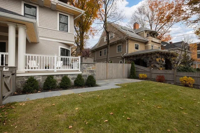 $3,150,000 | 757 Washington Street, Unit 2 PH, Brookline, MA 02446