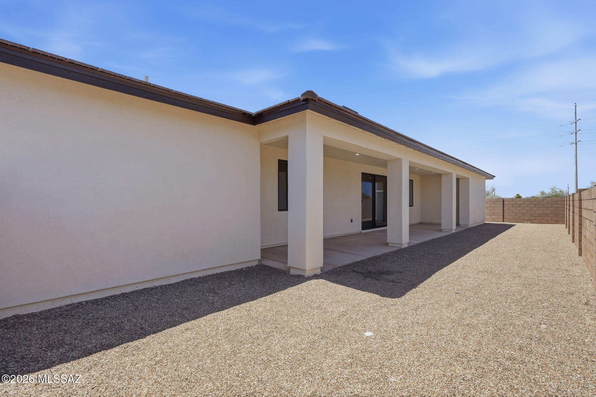 1042 West Roller Coaster Road Tucson, AZ 85704 - Photo 4 of 32 051_ListerPros