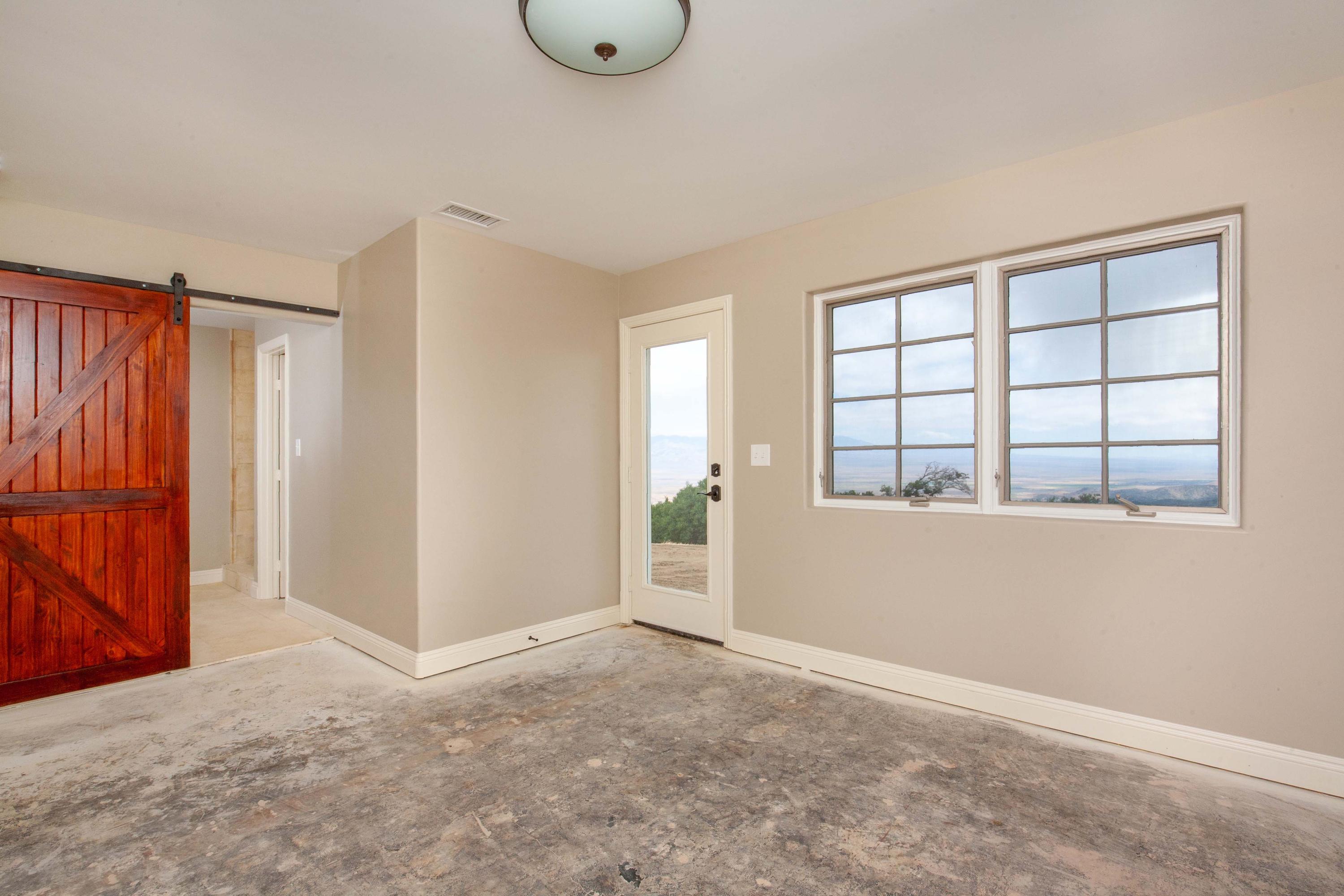 47383 Old Ridge Route Lake Hughes, CA 93532 - Photo 12 of 23 an empty room with windows