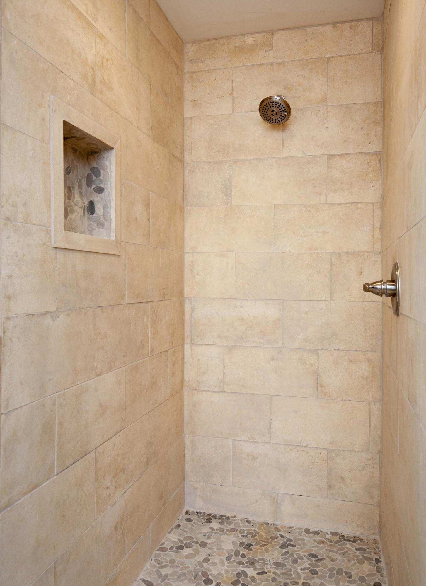47383 Old Ridge Route Lake Hughes, CA 93532 - Photo 14 of 23 a bathroom with a shower