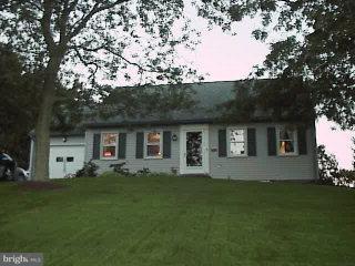 841 Newport Road Manheim, PA 17545 - Photo 1 of 1