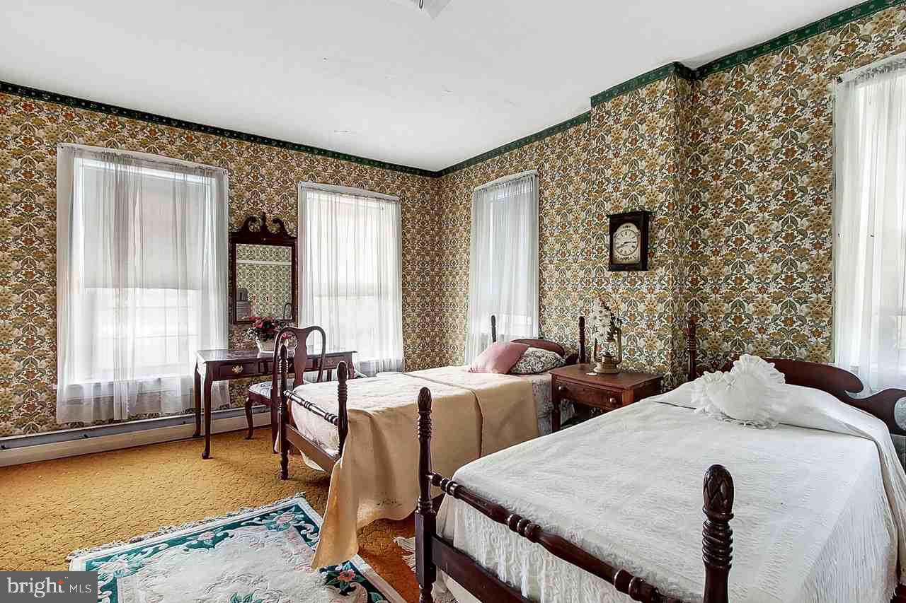489 Sachs Road Gettysburg, PA 17325 - Photo 11 of 27 Gallery Image 11