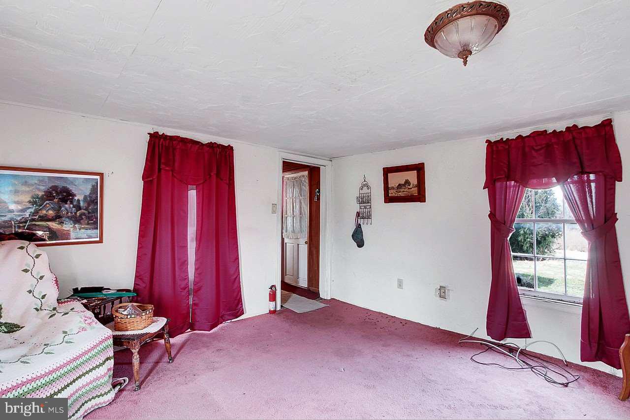 489 Sachs Road Gettysburg, PA 17325 - Photo 19 of 27 Gallery Image 19