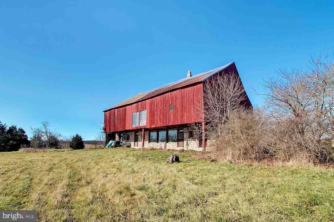 489 Sachs Road Gettysburg, PA 17325 - Photo 26 of 27 Gallery Image 26