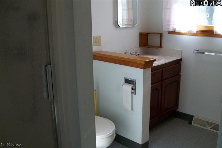 11014 Holshoe Road Homerville, OH 44235 - Photo 11 of 15 Gallery Image 11