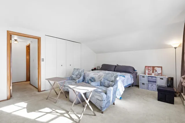 $234,900 | 5147 South Camelot Lane, Greenfield, WI 53221