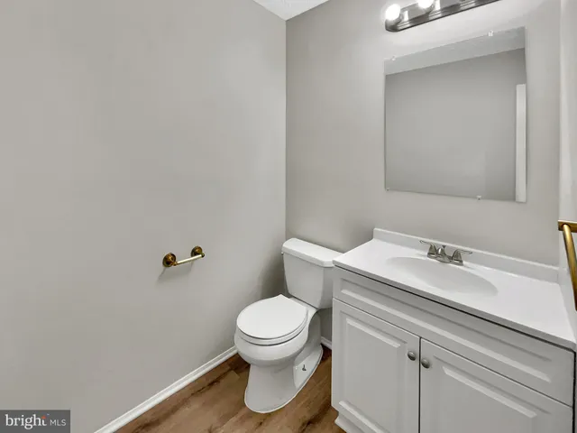 $680,000 | 1 Pembrooke View Court, Gaithersburg, MD 20877