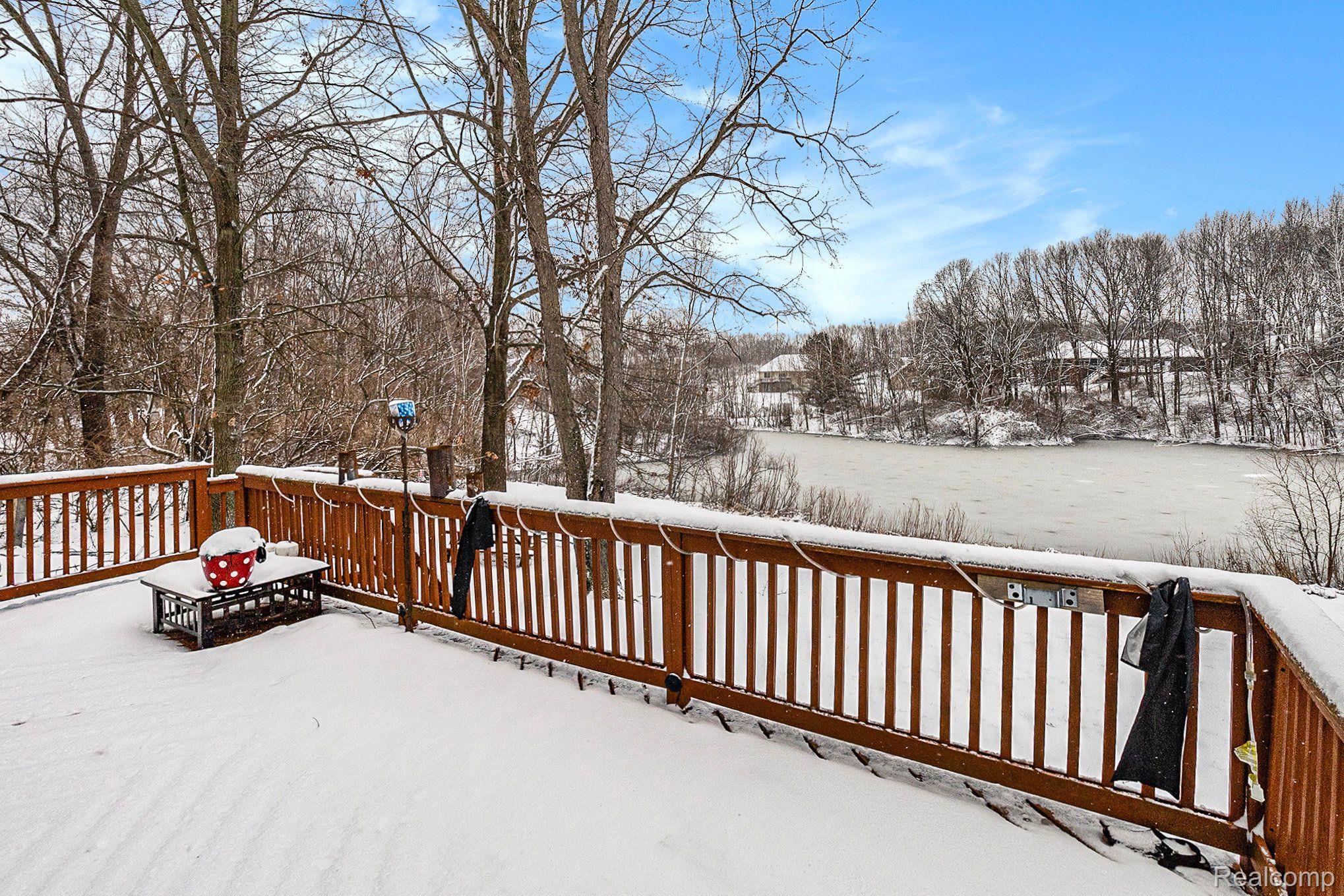 1249 West Coon Lake Road Howell, MI 48843 - Photo 22 of 27 Gallery Image 22