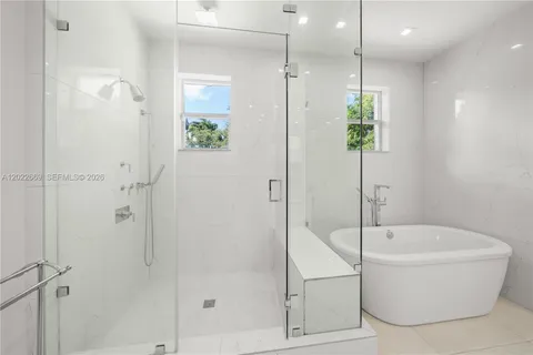 $3,900,000 | 5700 Southwest 86th Street, South Miami, FL 33143