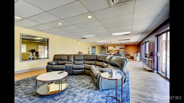 $2,299 | 356 Ridge Road, Unit F03, Dayton, NJ 08810