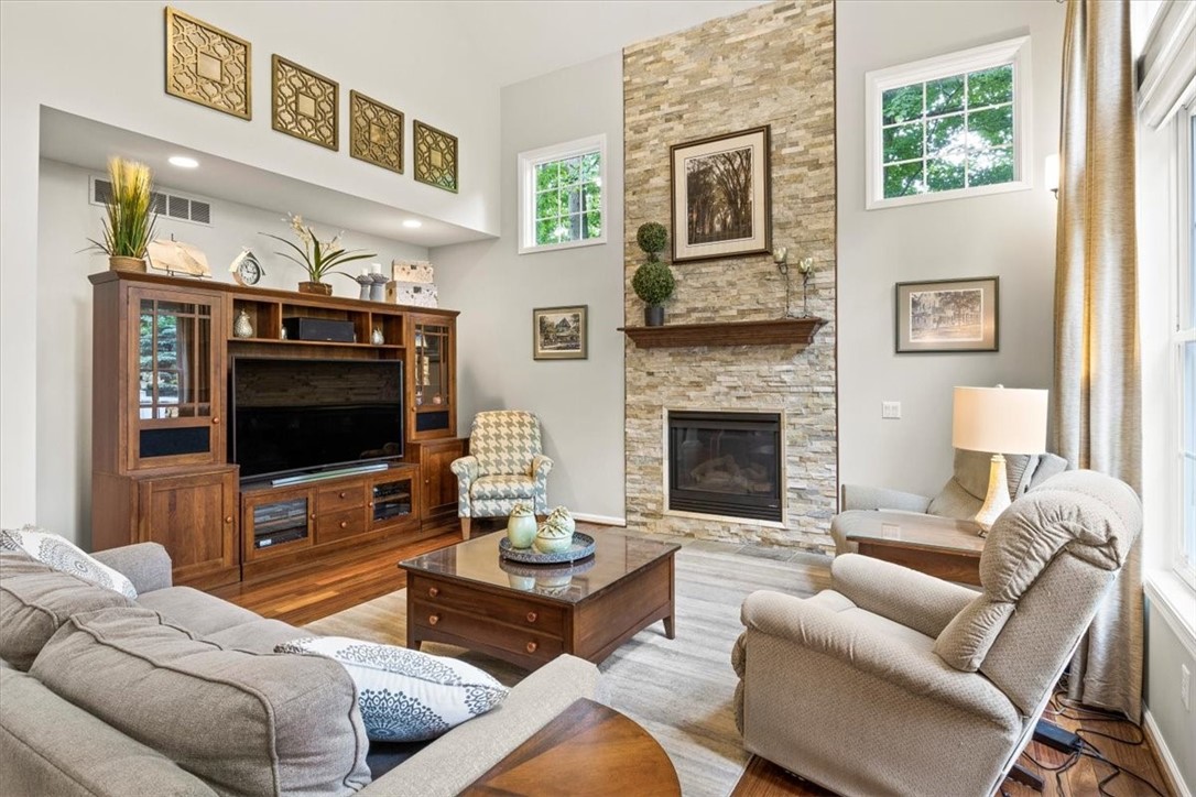 613 Brookstone Bend Webster, NY 14580 - Photo 12 of 45