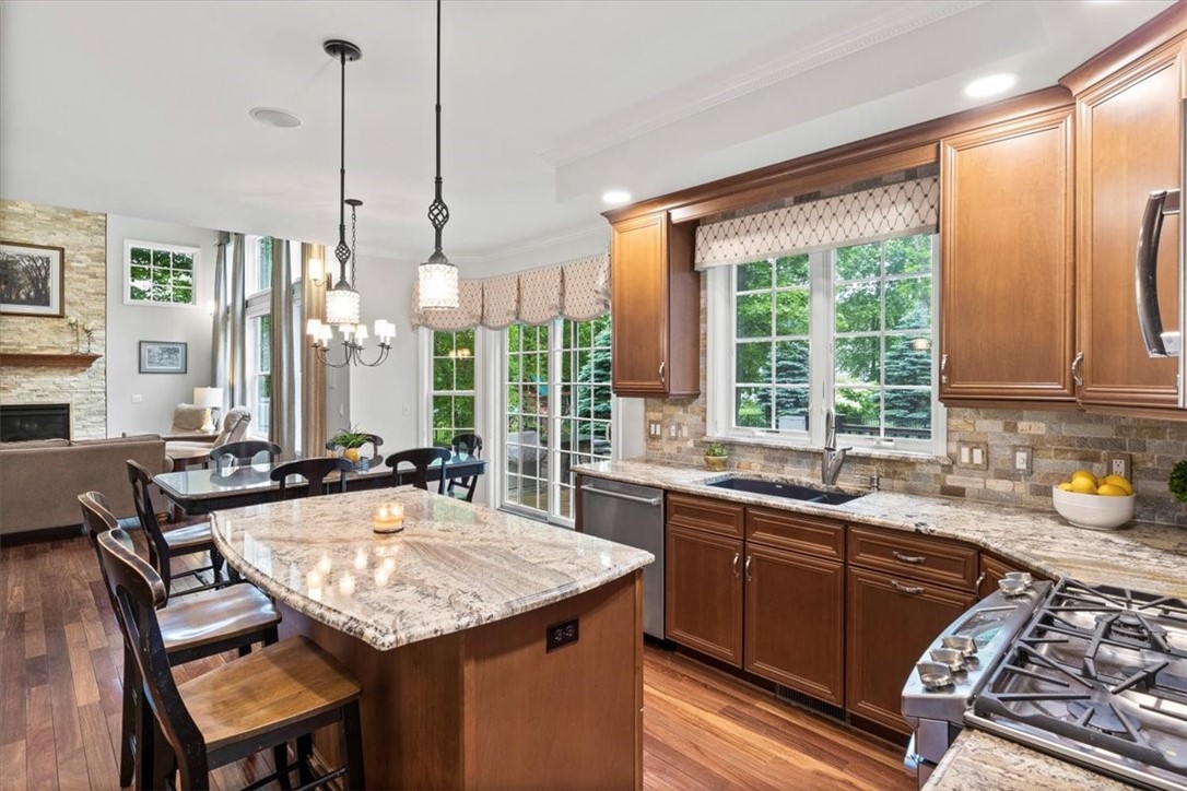 613 Brookstone Bend Webster, NY 14580 - Photo 17 of 45