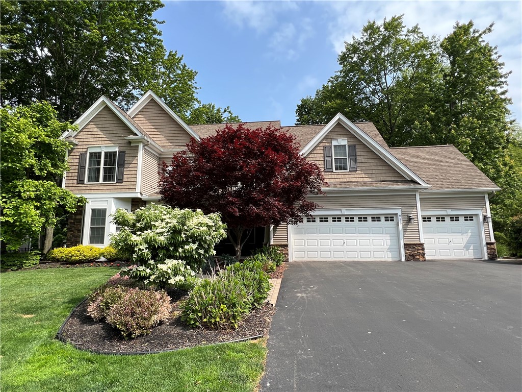 613 Brookstone Bend Webster, NY 14580 - Photo 2 of 45