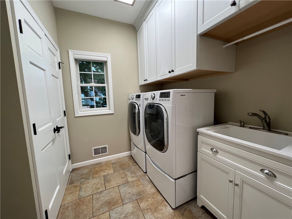 613 Brookstone Bend Webster, NY 14580 - Photo 21 of 45