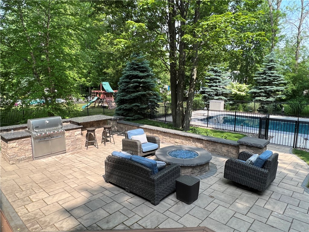 613 Brookstone Bend Webster, NY 14580 - Photo 40 of 45