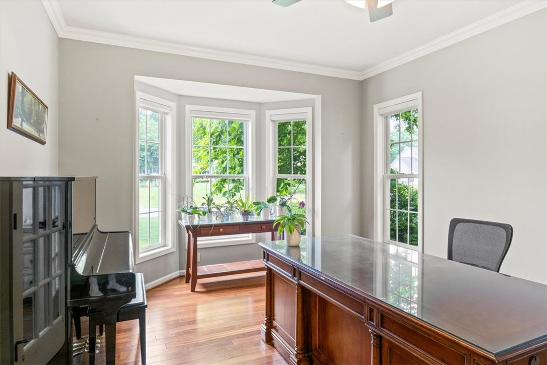 613 Brookstone Bend Webster, NY 14580 - Photo 7 of 45