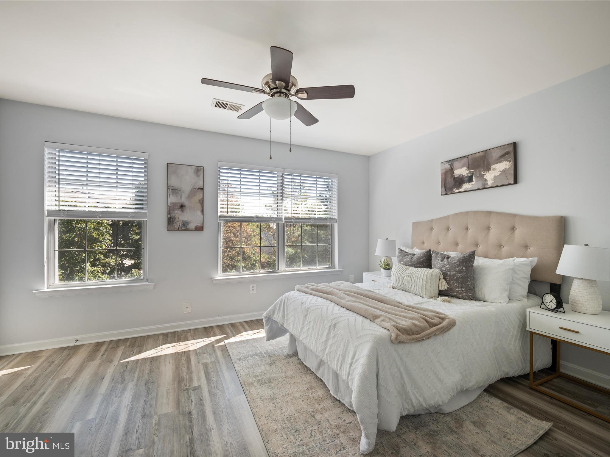 20198 Brookview Square Ashburn, VA 20147 - Photo 26 of 61 Primary Bedroom