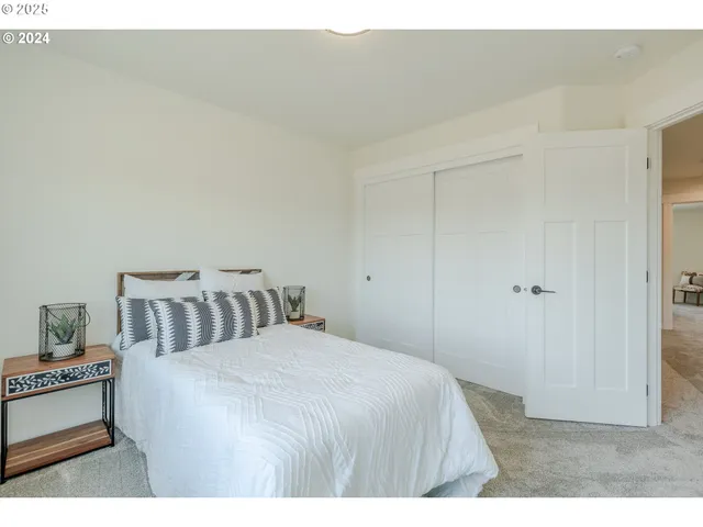 $375,000 | 735 Periander Way, Harrisburg, OR 97446