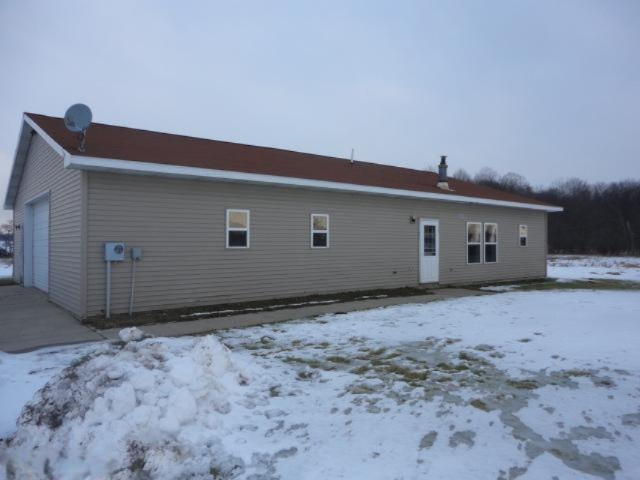 9065 Mick Road Clarksville, MI 48815 - Photo 1 of 14 Primary Photo