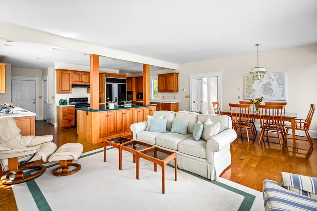 $2,995,000 | 30 Eastward, Rockport, ME 04856