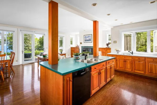 $2,995,000 | 30 Eastward, Rockport, ME 04856