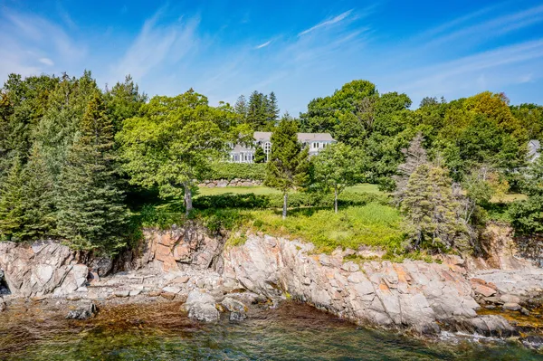 $2,995,000 | 30 Eastward, Rockport, ME 04856