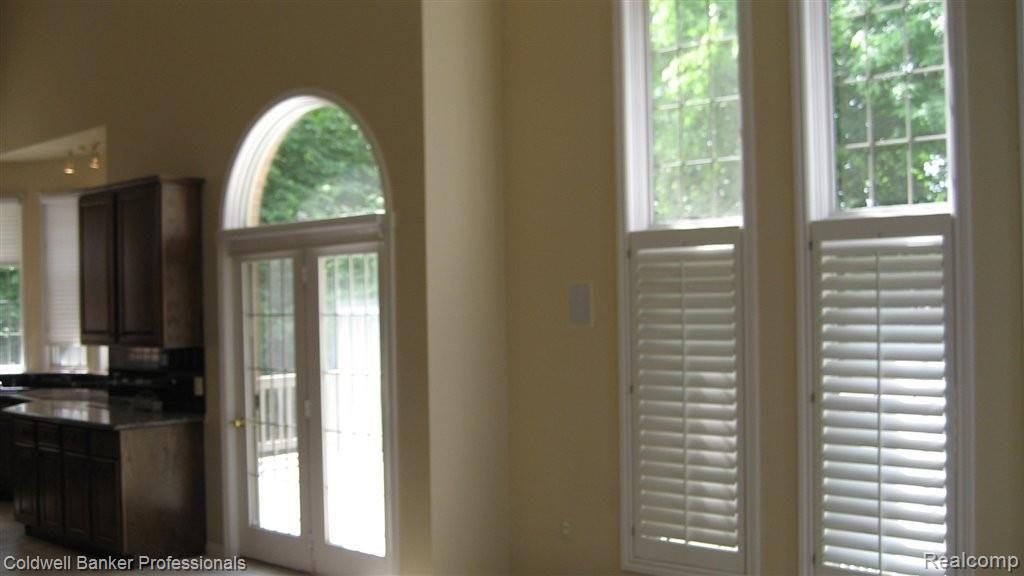 3527 Cedar Shake Drive Rochester, MI 48309 - Photo 11 of 21 IMG_4707.JPG