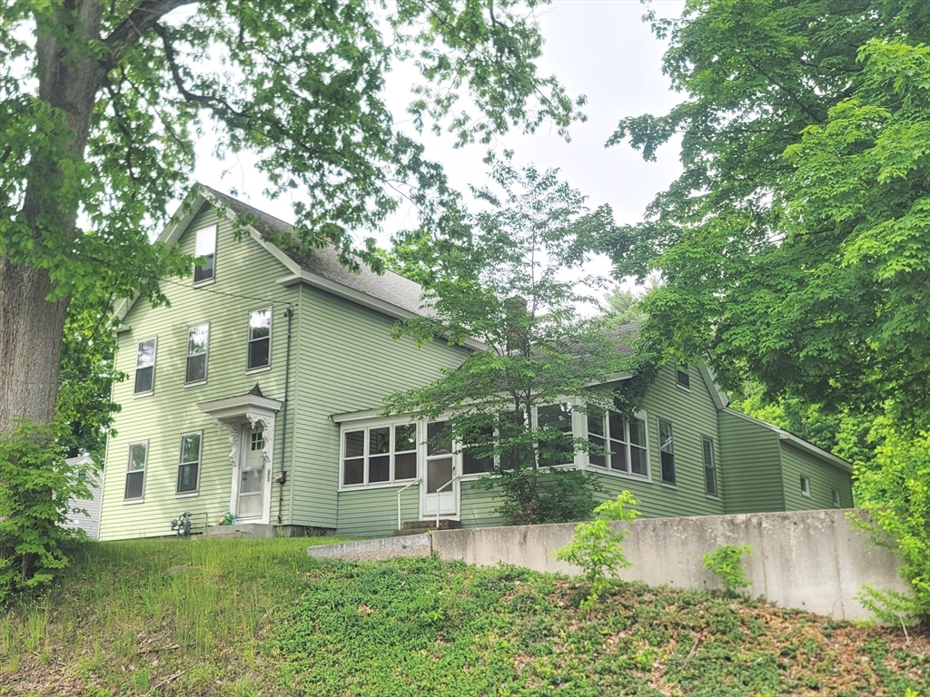85 West Main Street Groton, MA 01450 - Photo 2 of 28