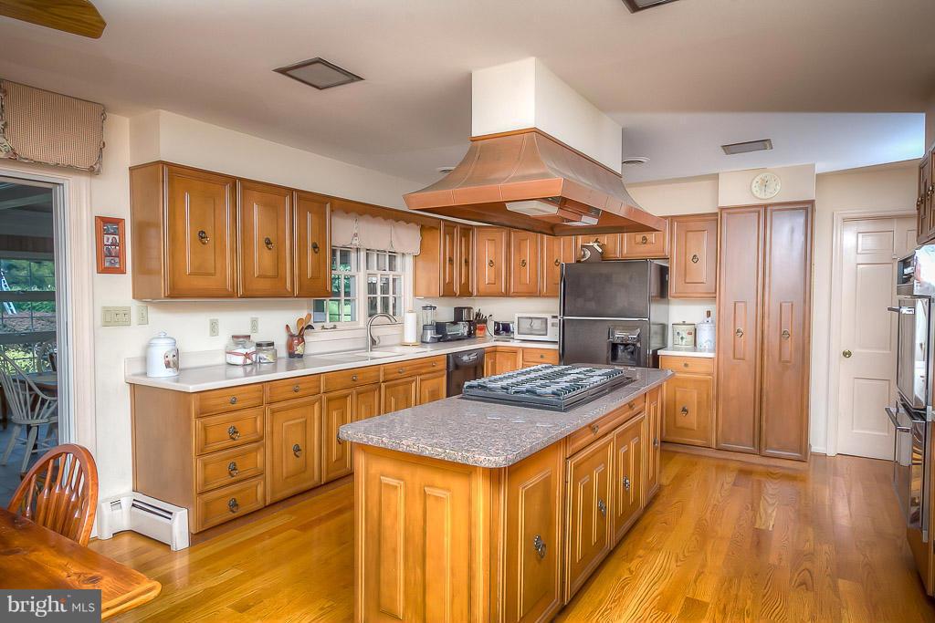 1233 Singerly Road Elkton, MD 21921 - Photo 11 of 30 Kitchen
