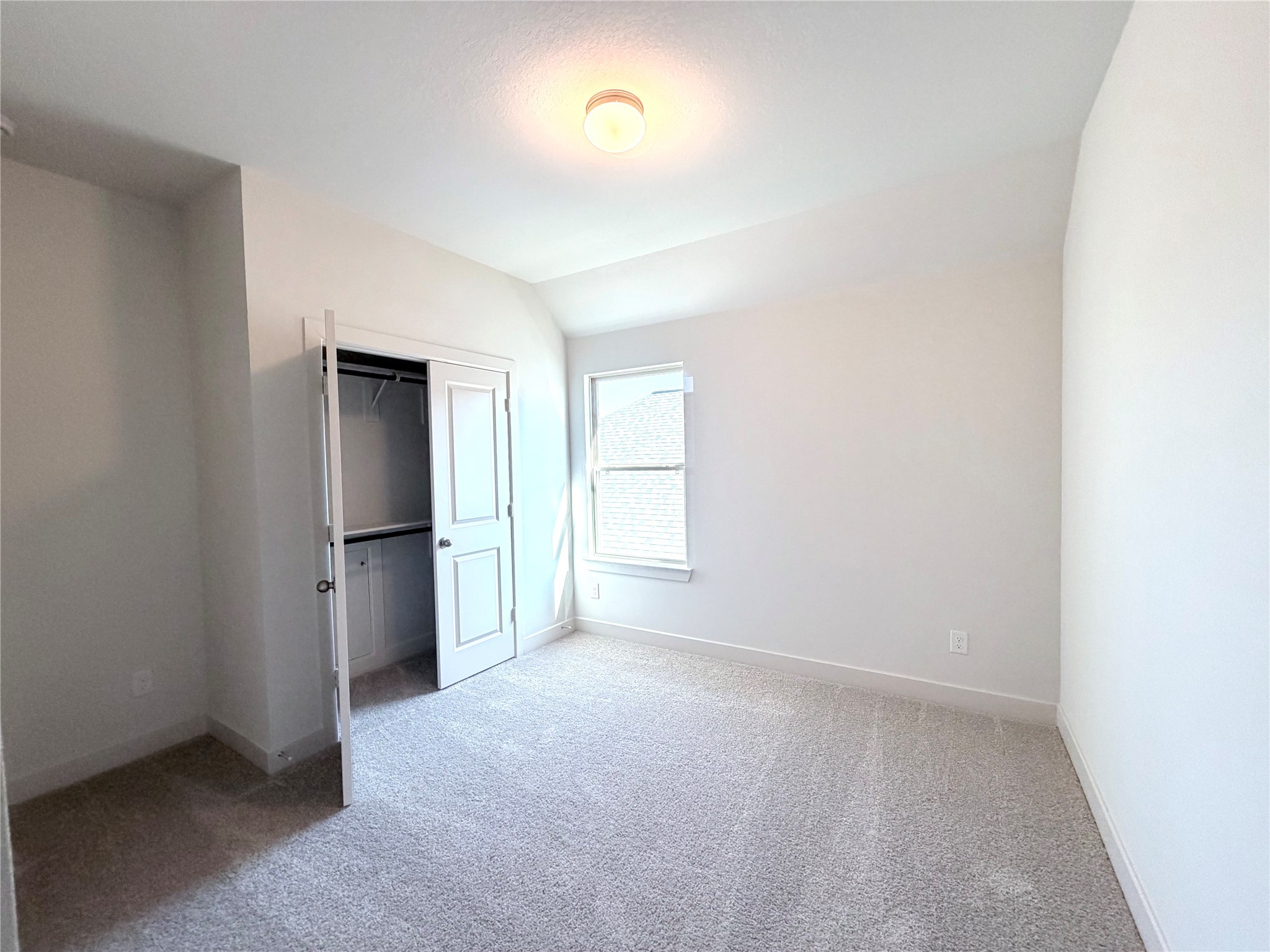 31174 Riley Hts Drive Fulshear, TX 77441 - Photo 33 of 38 Secondary bedroom on 2/F