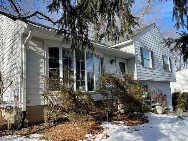 $569,000 | 35 Lincoln Place, White Plains, NY 10603