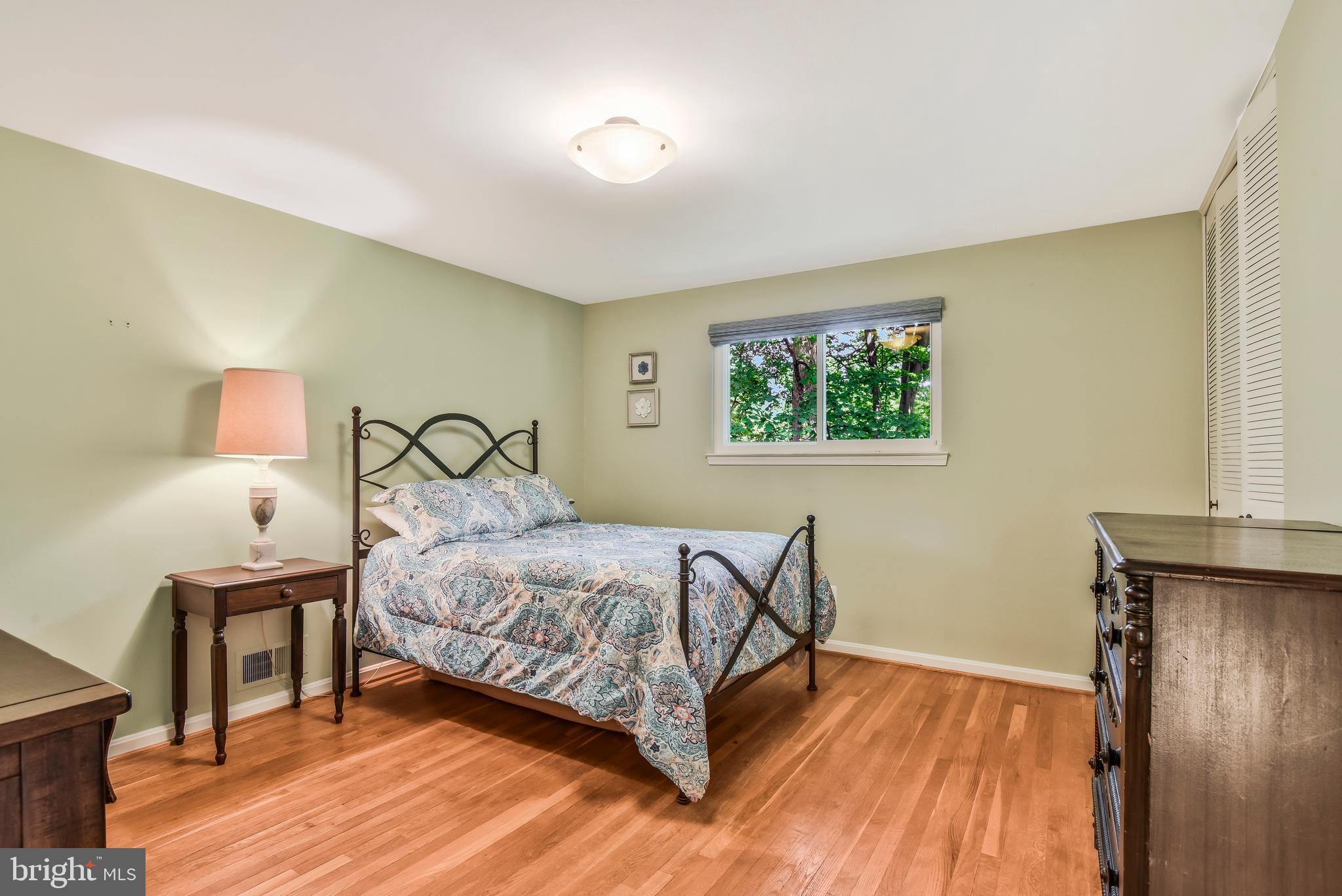 8706 Clydesdale Road Springfield, VA 22151 - Photo 17 of 33