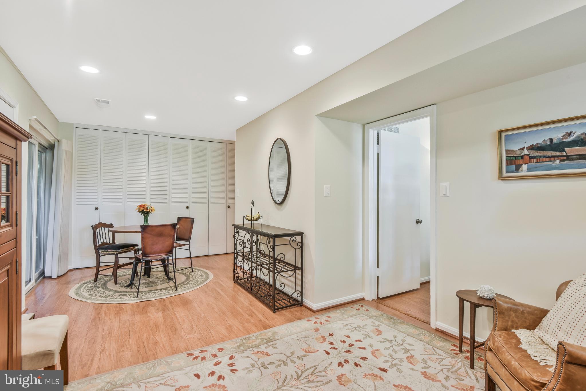 8706 Clydesdale Road Springfield, VA 22151 - Photo 6 of 33