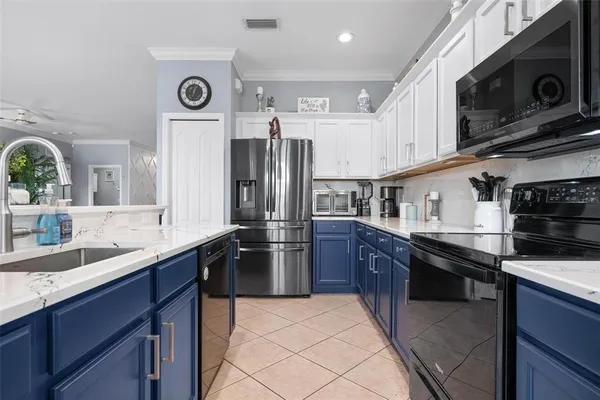 $3,500 | 5012 Lakehurst Court, Palmetto, FL 34221