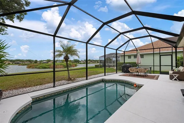 $3,500 | 5012 Lakehurst Court, Palmetto, FL 34221