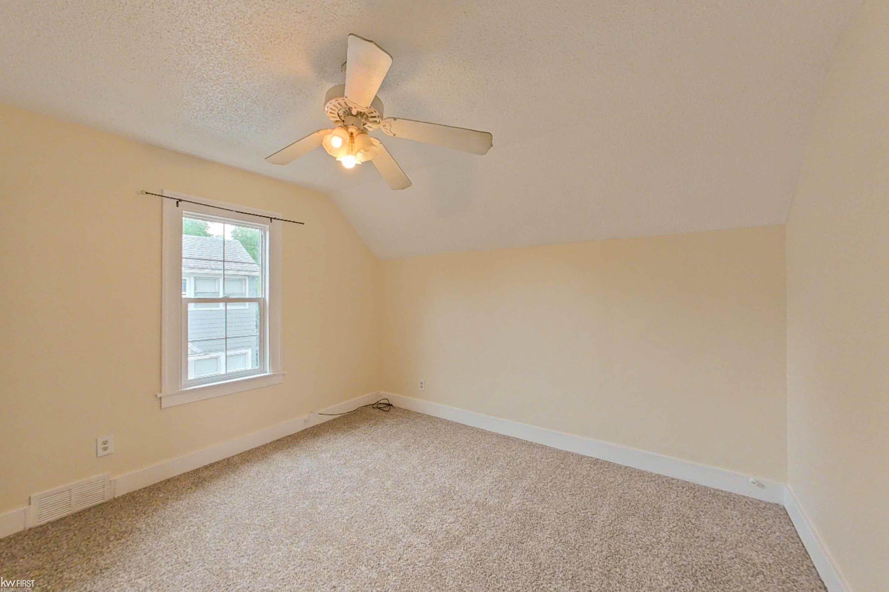 48 East Iroquois Road Pontiac, MI 48341 - Photo 23 of 52