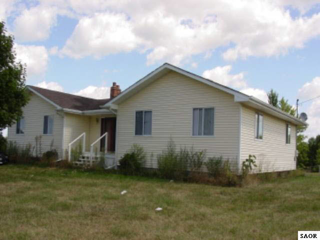9365 South State Road Morrice, MI 48857 - Photo 1 of 9 46402.JPG