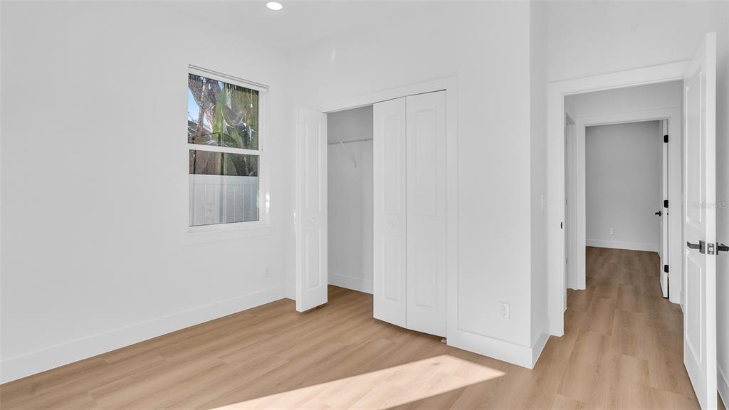 2701 35th Avenue North St. Petersburg, FL 33713 - Photo 14 of 38