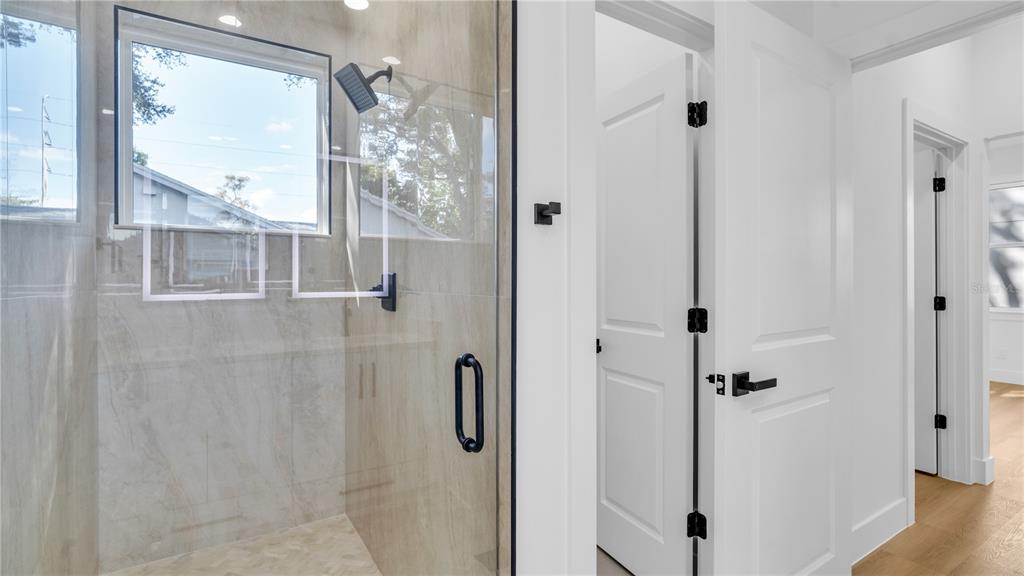 2701 35th Avenue North St. Petersburg, FL 33713 - Photo 18 of 38