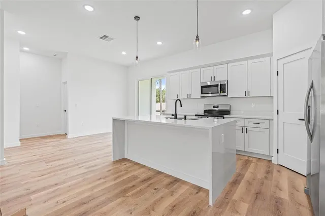 $1,900 | 9230 North Citrus Springs Boulevard, Citrus Springs, FL 34433