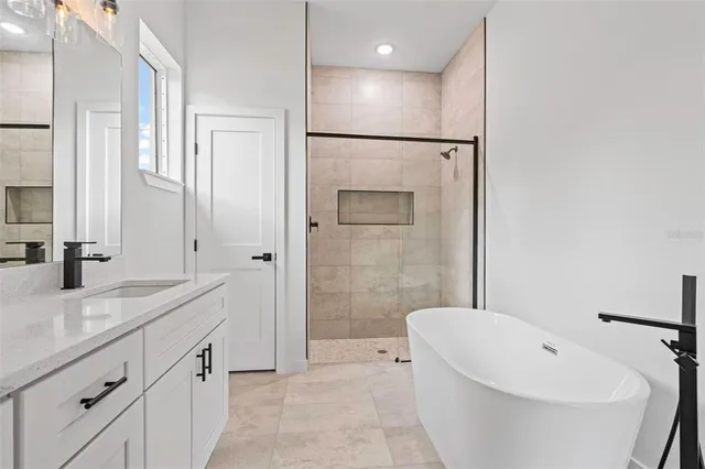 $1,900 | 9230 North Citrus Springs Boulevard, Citrus Springs, FL 34433