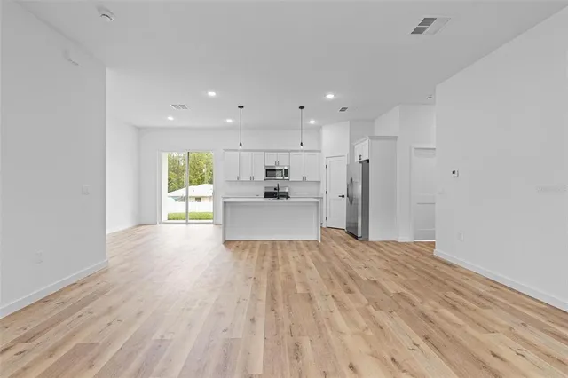 $1,900 | 9230 North Citrus Springs Boulevard, Citrus Springs, FL 34433