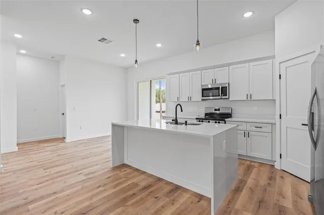 $1,900 | 9230 North Citrus Springs Boulevard, Citrus Springs, FL 34433