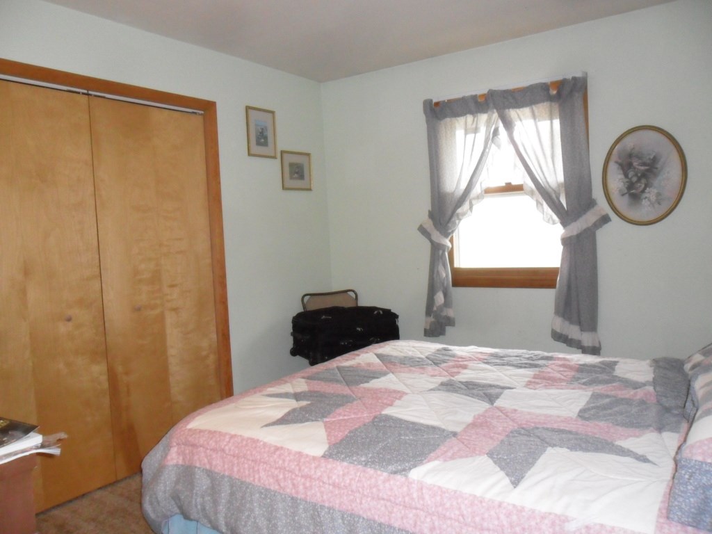 145 South 35 Road Cadillac, MI 49601 - Photo 11 of 22 1799507-10.JPG
