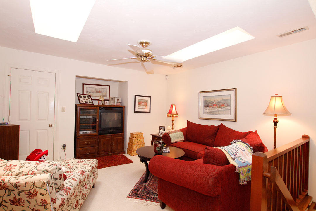 2529 South Clearing Road Salem, VA 24153 - Photo 25 of 34 Upstairs Den 2