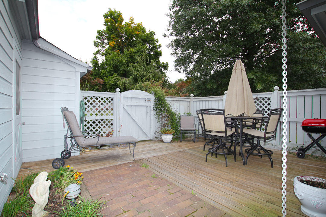 2529 South Clearing Road Salem, VA 24153 - Photo 3 of 34 Courtyard